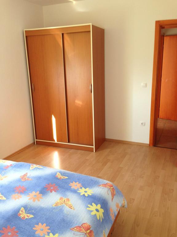 Apartments Mirakul 로파르 외부 사진