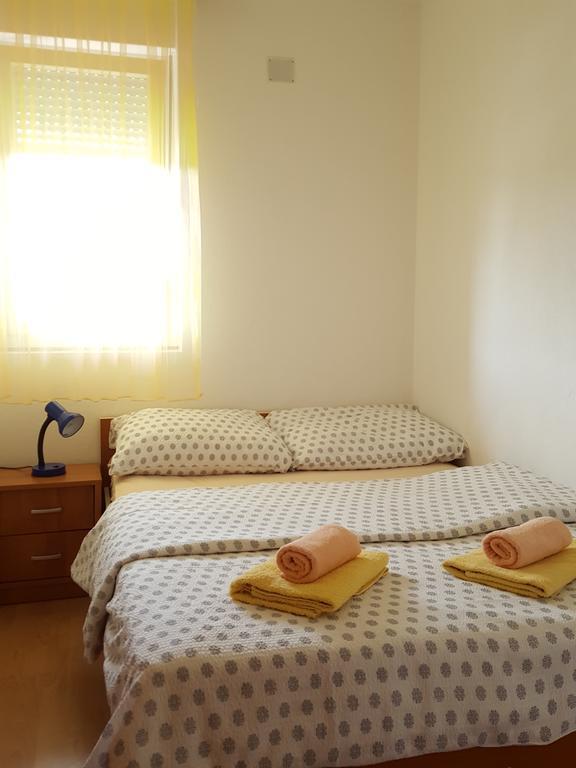 Apartments Mirakul 로파르 외부 사진